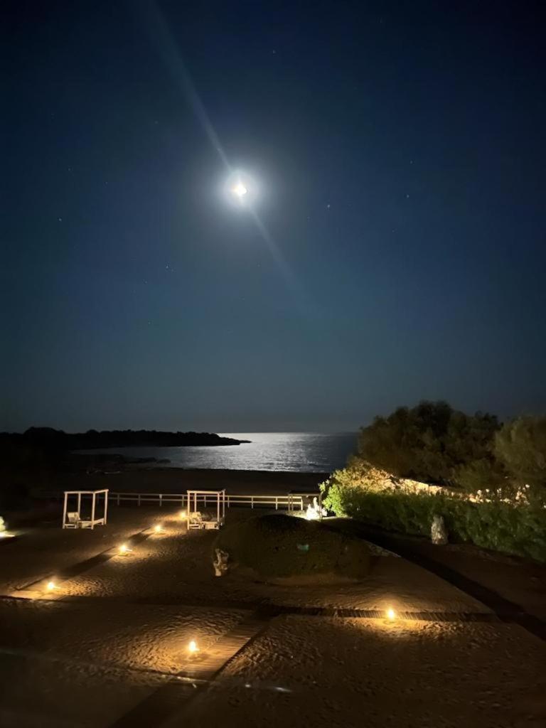 Cedar Bay Beachside Villas Palaiochora Dış mekan fotoğraf