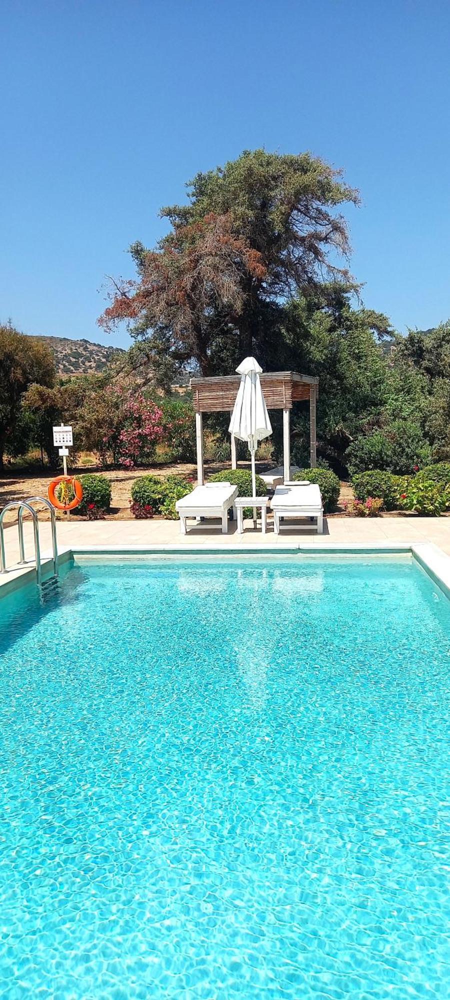 Cedar Bay Beachside Villas Palaiochora Dış mekan fotoğraf