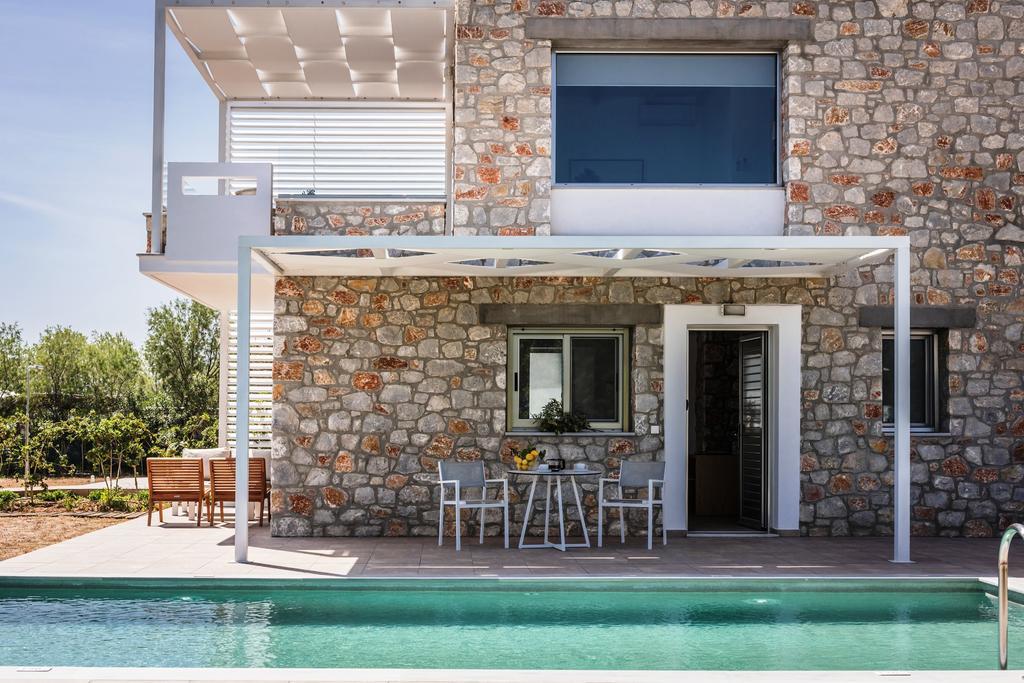 Cedar Bay Beachside Villas Palaiochora Dış mekan fotoğraf