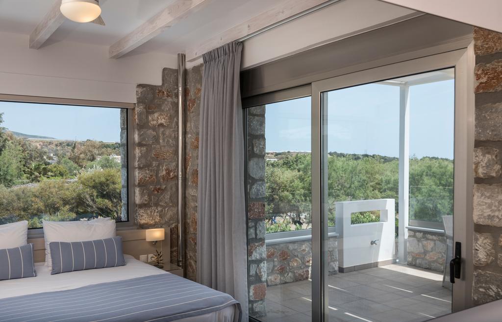 Cedar Bay Beachside Villas Palaiochora Dış mekan fotoğraf